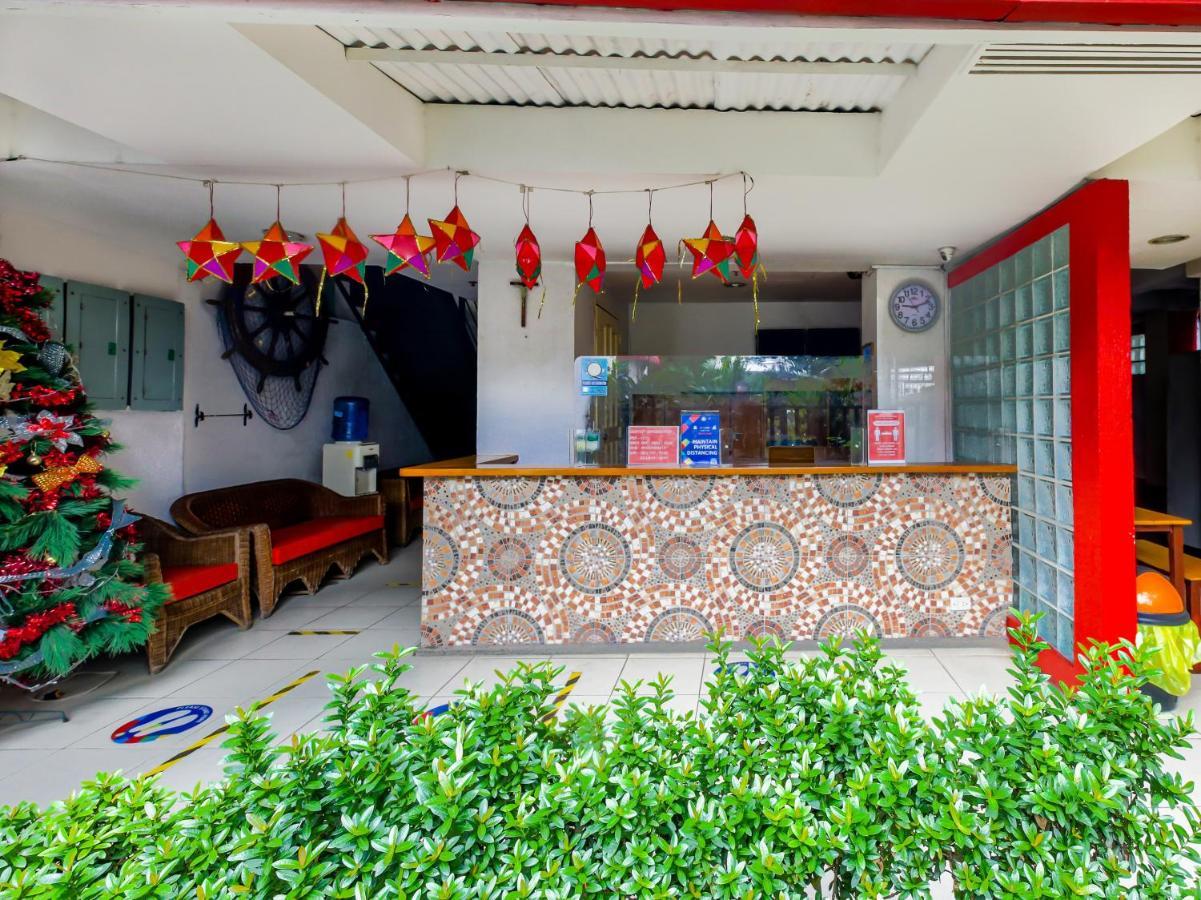 Oyo 842 City Smiles Apartelle San Juan  Bagian luar foto