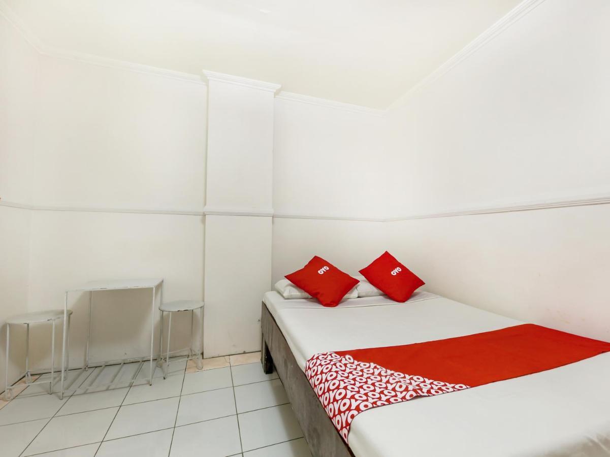 Oyo 842 City Smiles Apartelle San Juan  Bagian luar foto